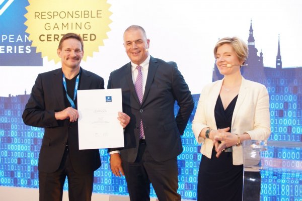 Olifėja Presented with Responsible Gaming Certificate